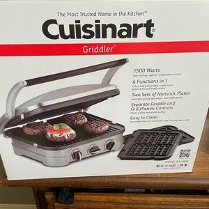 New, never used Cuisinart Griddler